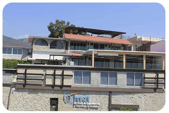 Slider image (4) IREGA Acapulco